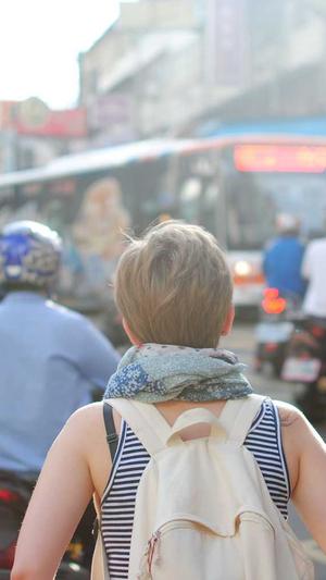 黑料正能量永久截图5